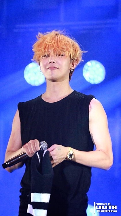 A heartfelt wallpaper shared by G-DRAGON (BIGBANG)'s fans