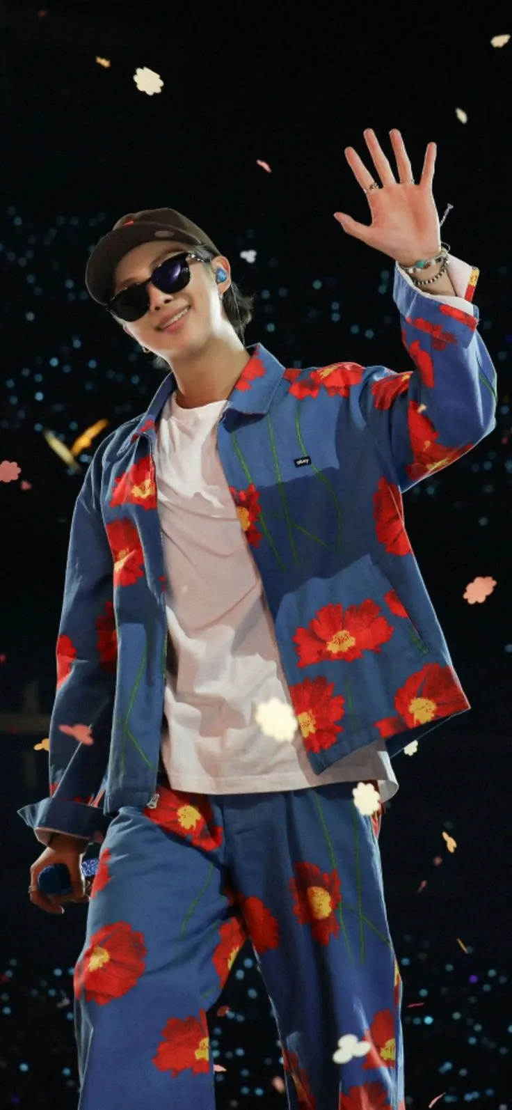 Today's most popular wallpaper in the RM (BTS) community
