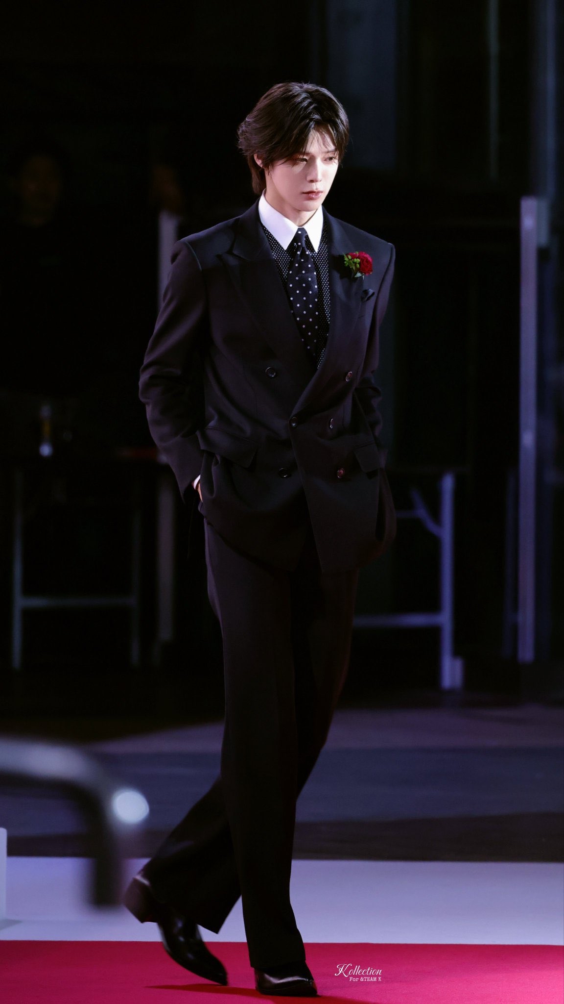 A moment captured by K (&TEAM)'s fan