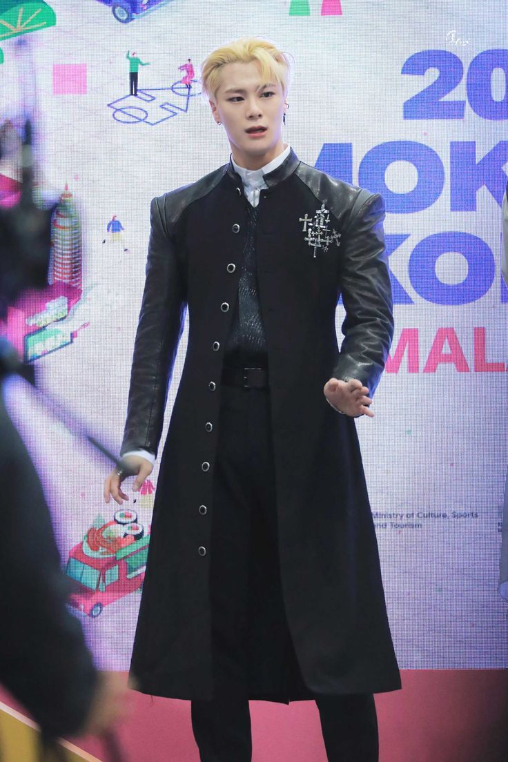 Behind-the-scenes cut of Moonbin (ASTRO)