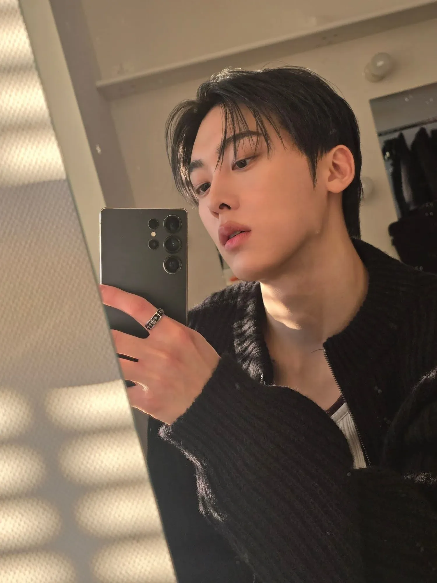 尹產賀 (ASTRO)粉絲拍下的瞬間