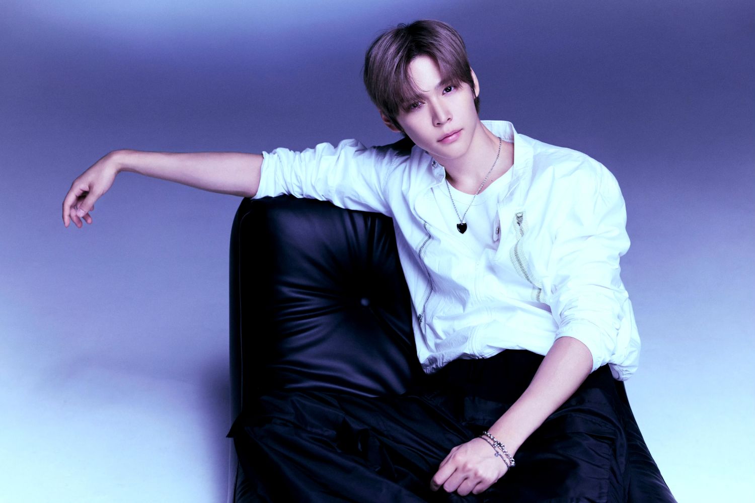 Recent activity shot of Eunseok (RIIZE)