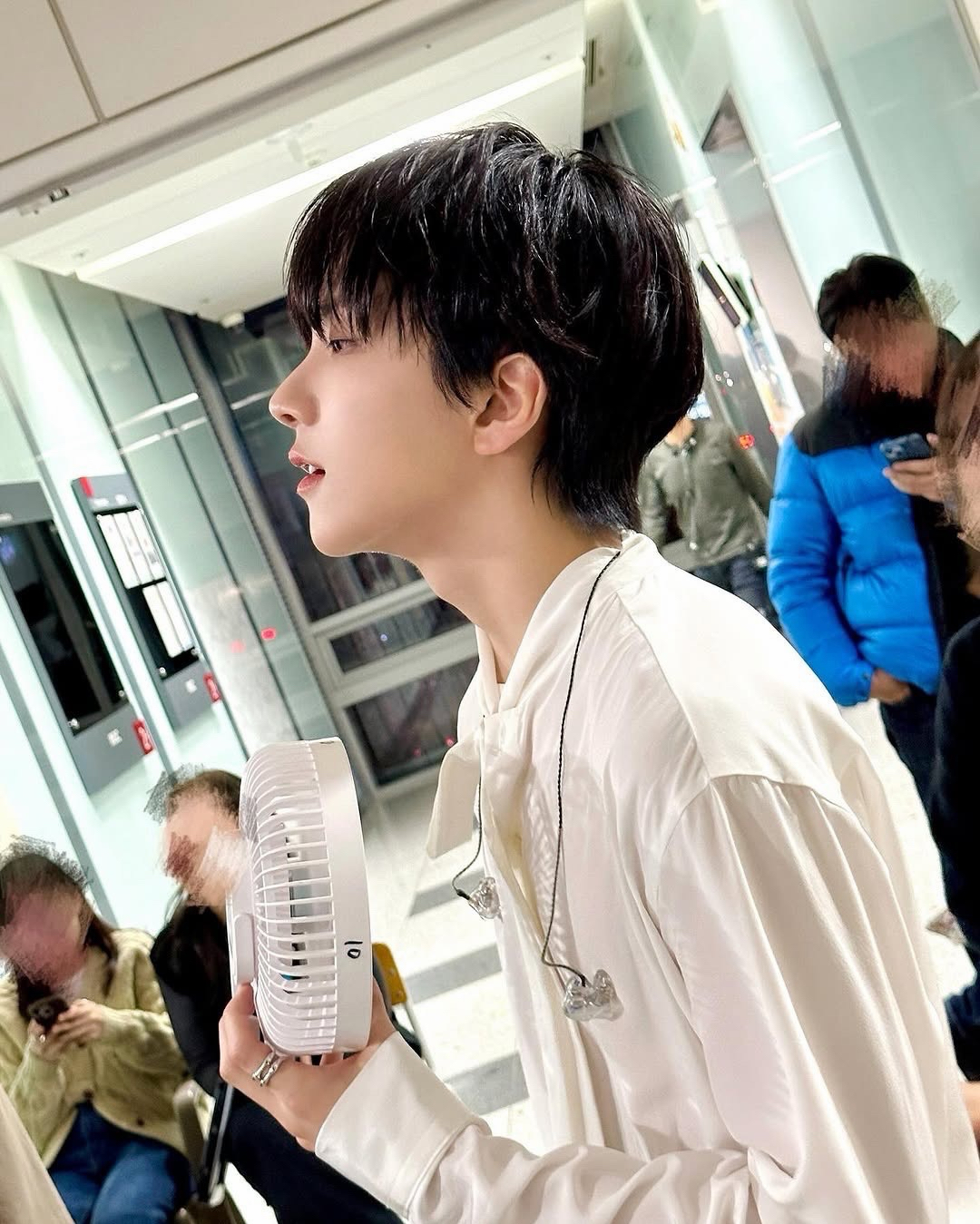 Recent activity shot of Woonhak (BOYNEXTDOOR)