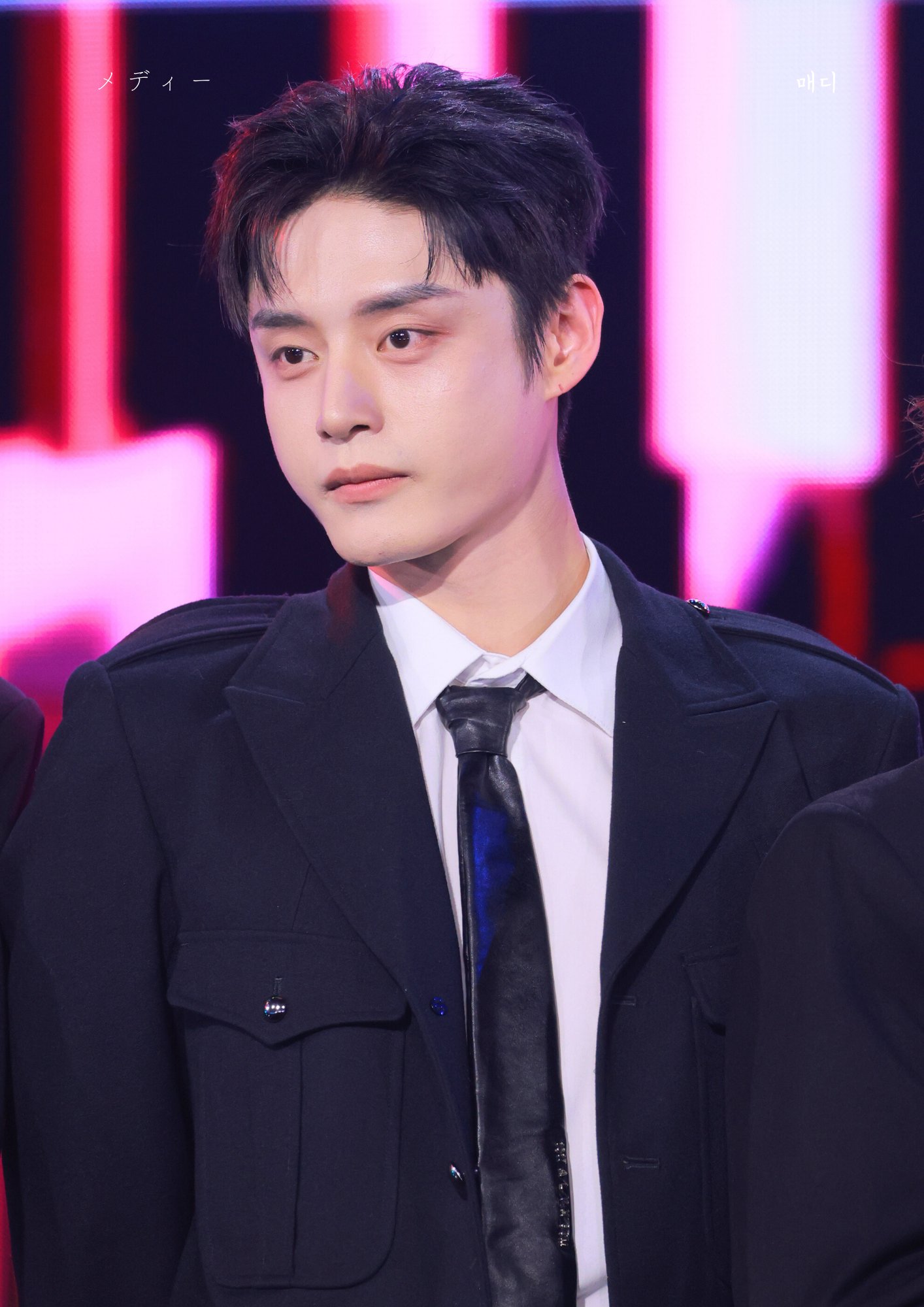 Recent activity shot of Kim Jiwoong (ZEROBASEONE)