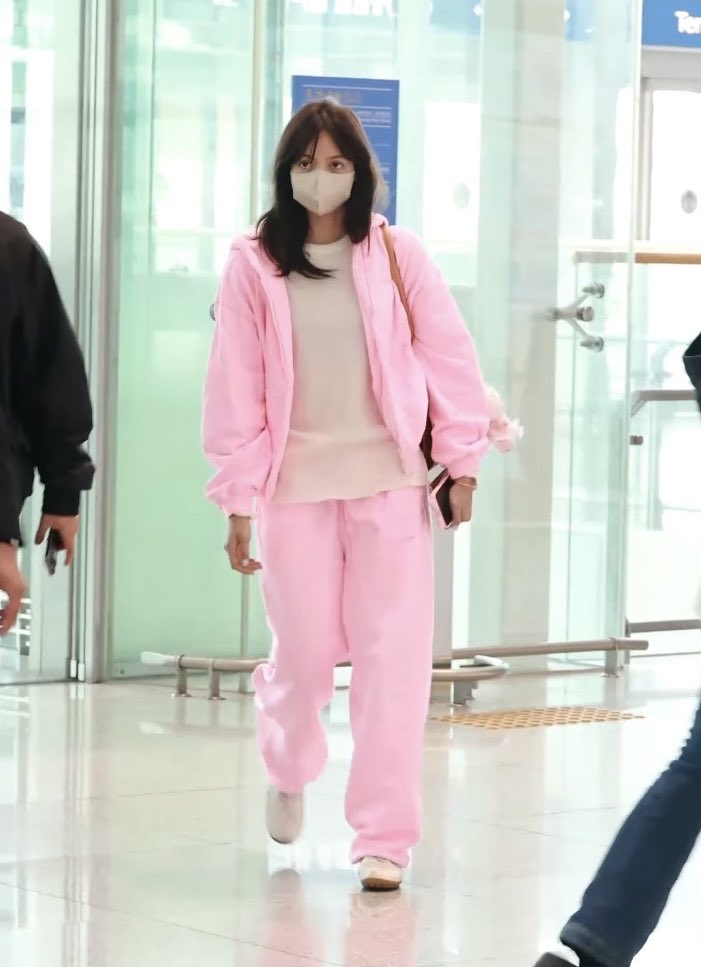 Potret di balik layar Lisa (BLACKPINK)