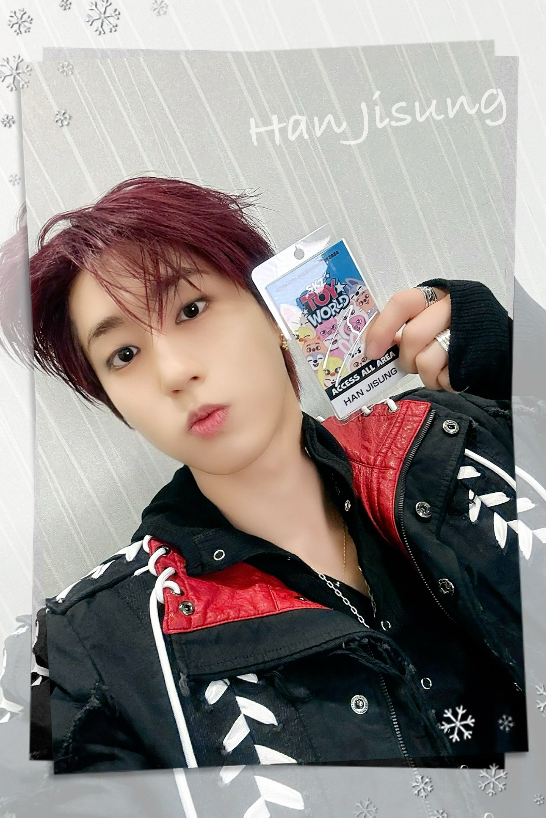 Recent activity shot of HAN (Stray Kids)