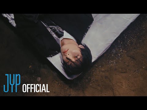 Behind-the-scenes cut of I.N (Stray Kids)