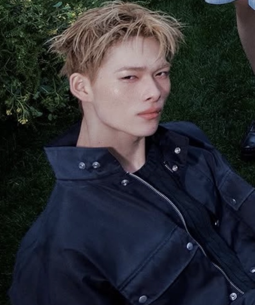 Momen yang diabadikan oleh penggemar NI-KI (ENHYPEN)