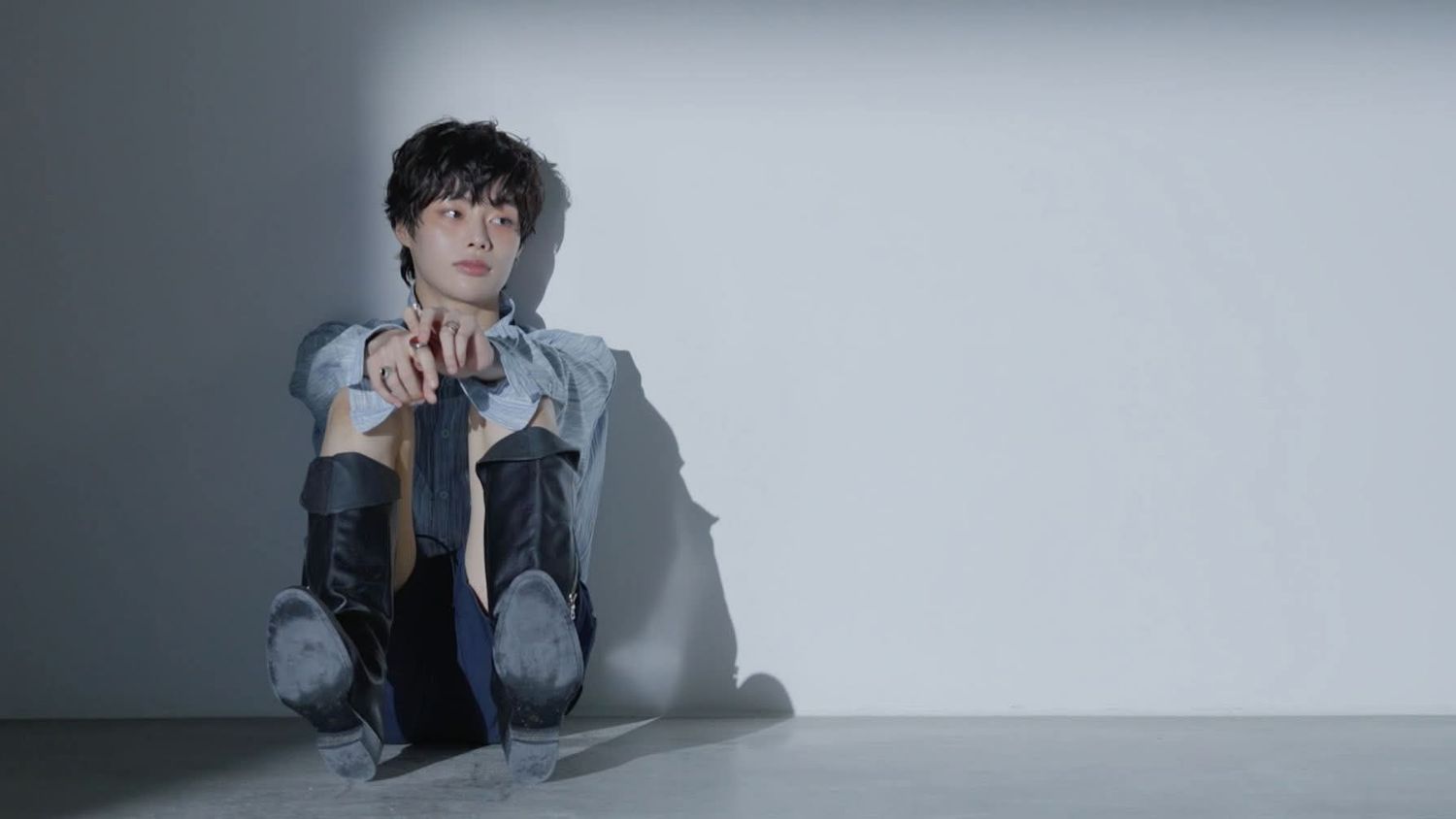 Behind-the-scenes cut of Hanbin (TEMPEST)