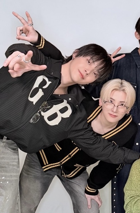 A moment captured by Nicholas (&TEAM)'s fan