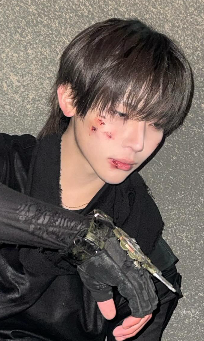 Behind-the-scenes cut of Nicholas (&TEAM)