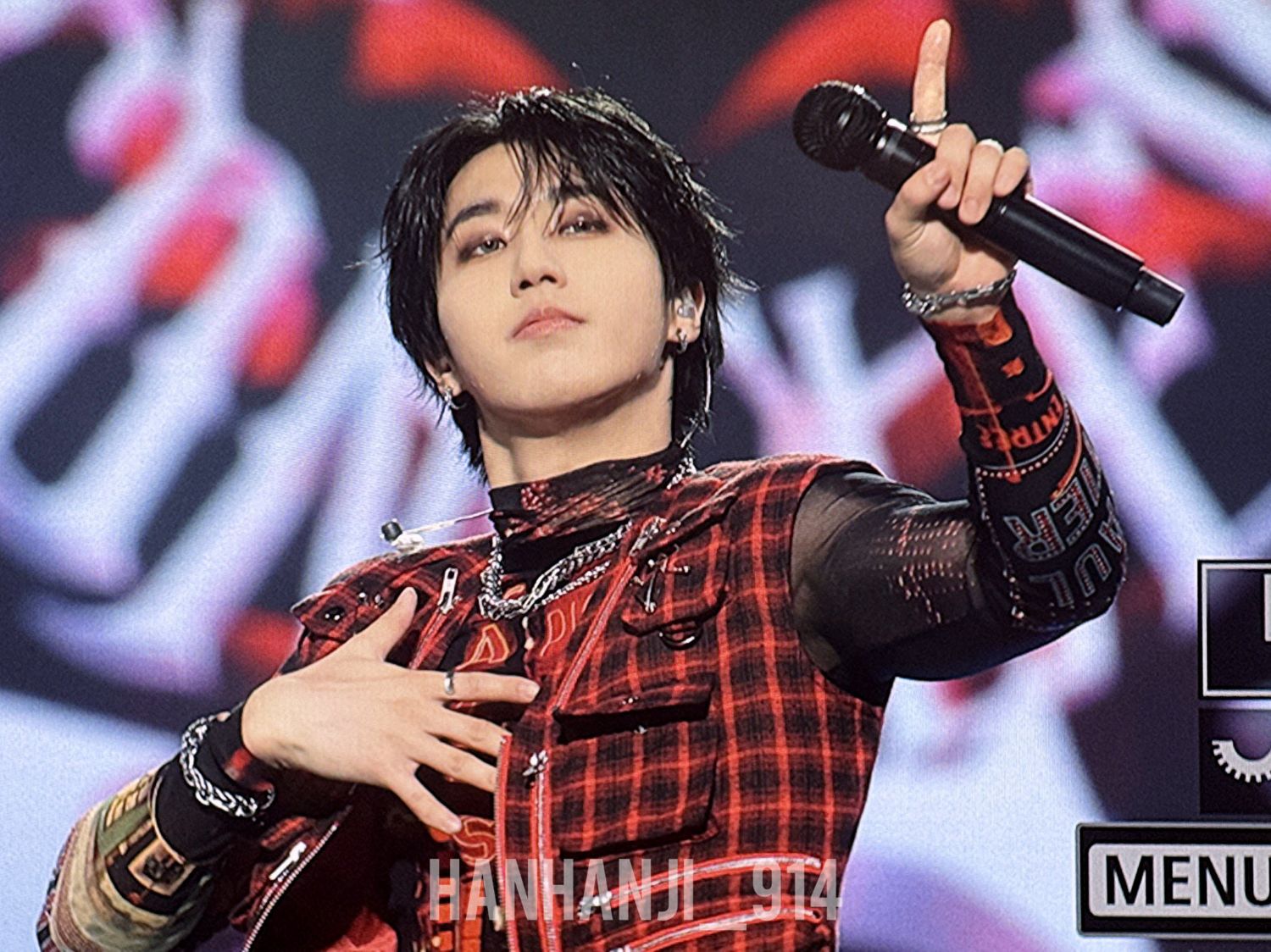 A moment captured by HAN (Stray Kids)'s fan