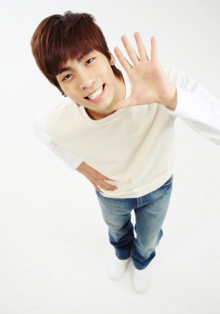 A moment captured by Jonghyun (SHINee)'s fan