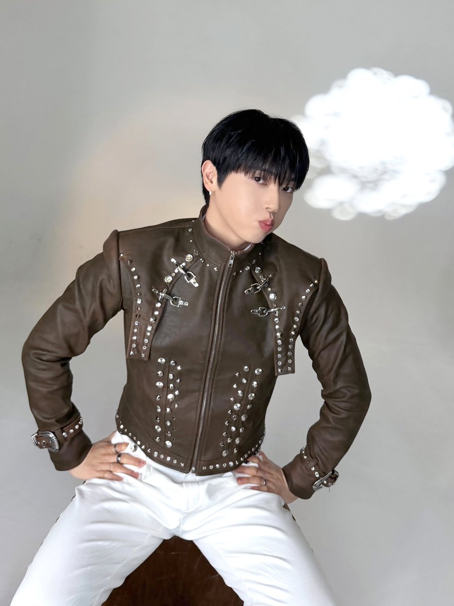 ONFの舞台裏ショット