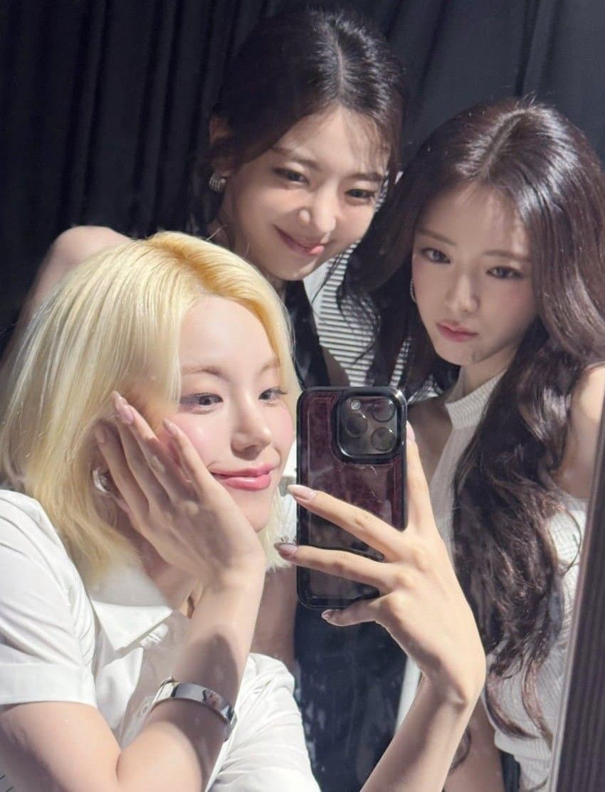 Latest photo of ITZY