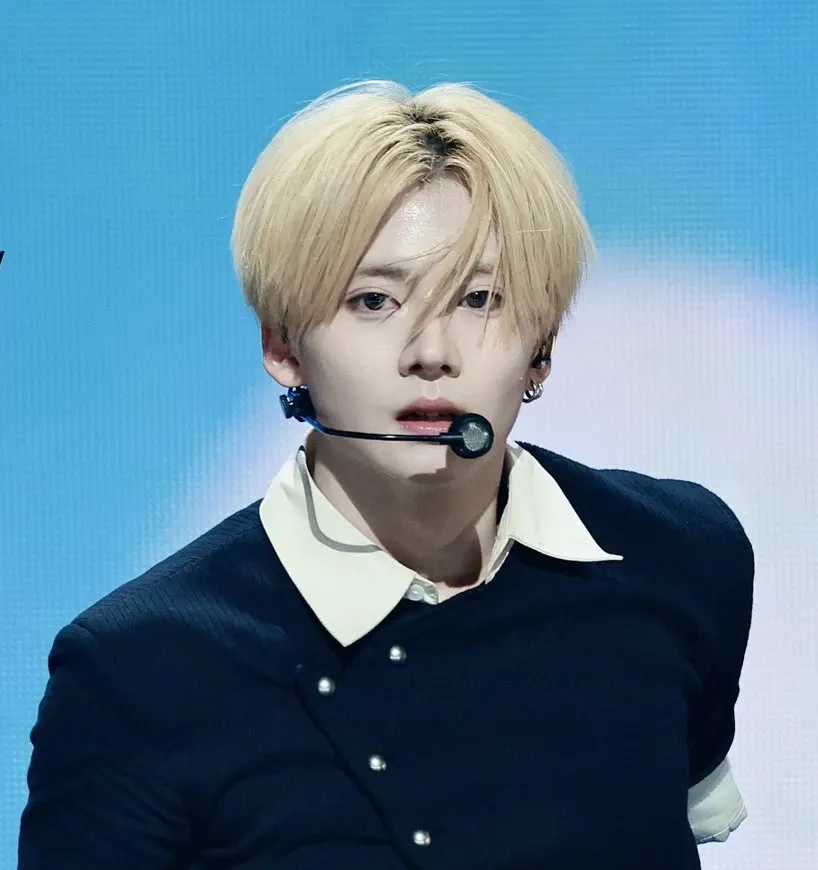 Behind-the-scenes cut of Lee Sangwon (ALPHA DRIVE ONE)