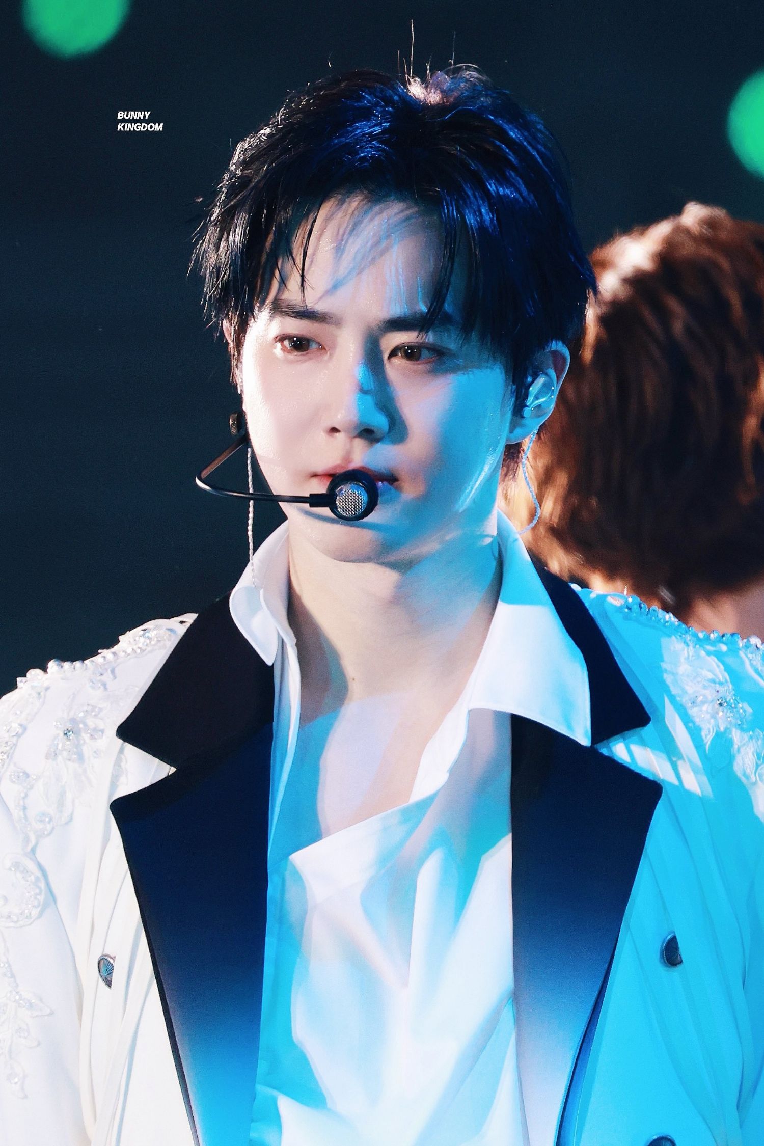 Suho (EXO)的最新照片