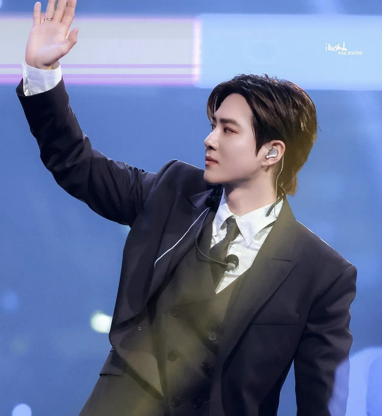Latest photo of Suho (EXO)