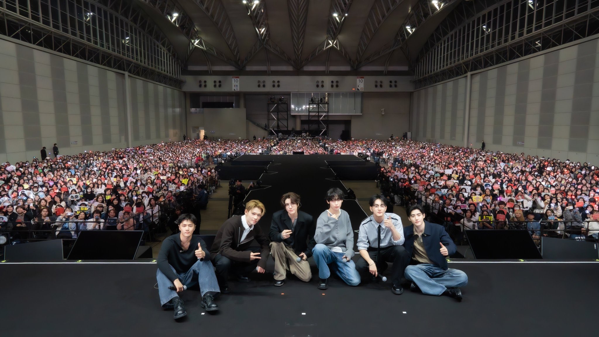 Latest photo of ENHYPEN