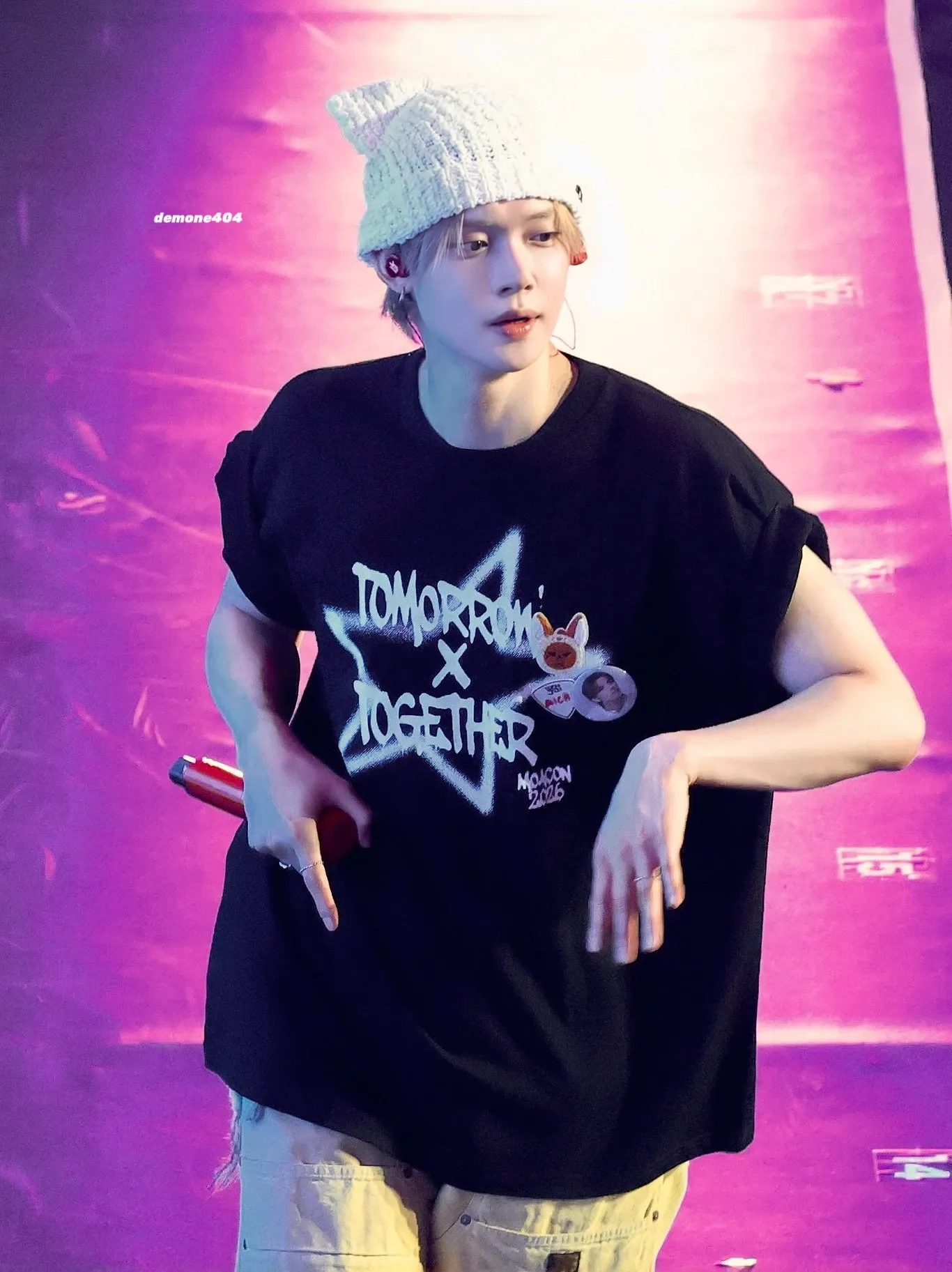 Foto aktivitas terbaru Yeonjun (TOMORROW X TOGETHER)