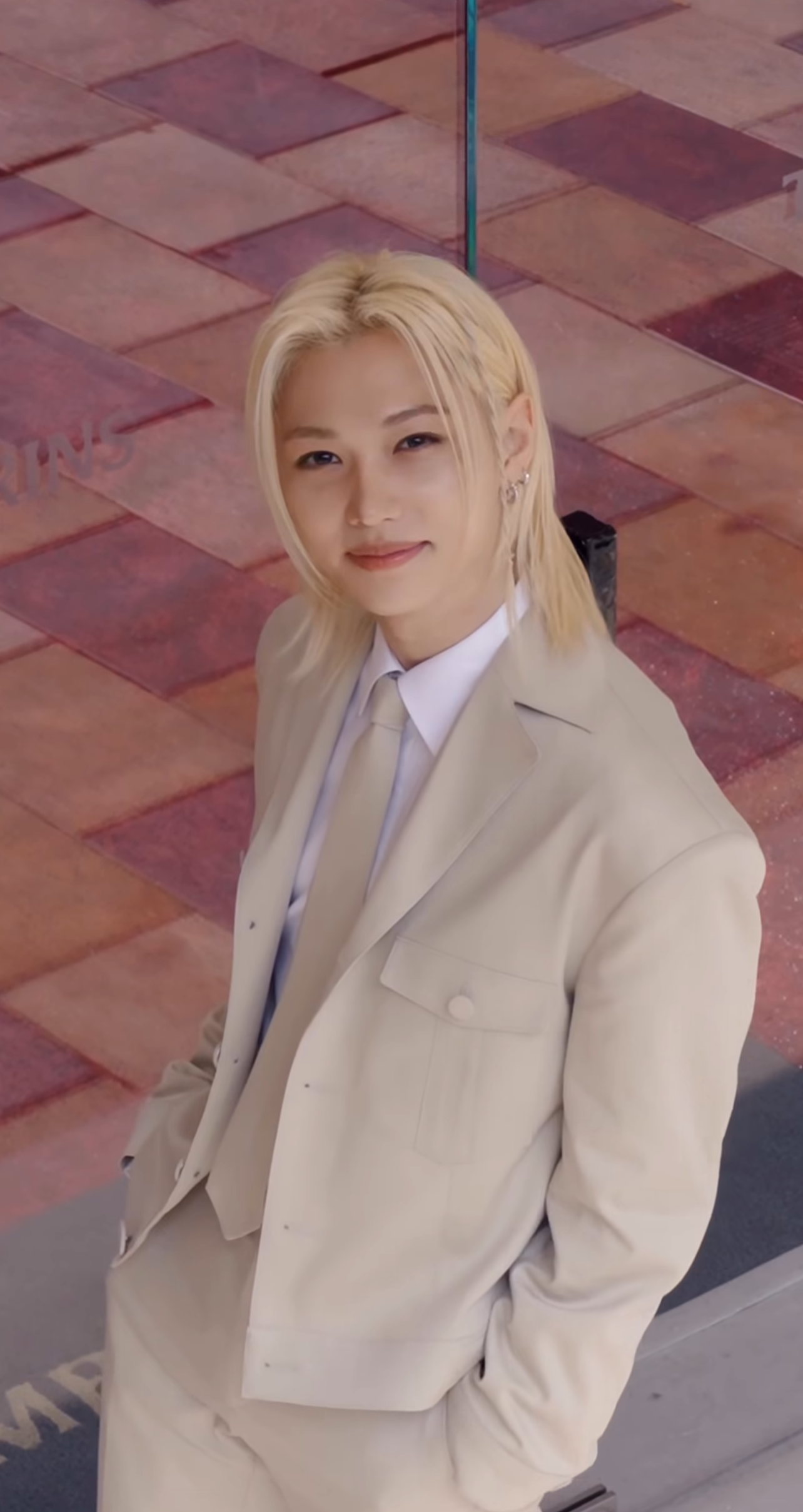 Behind-the-scenes cut of Felix (Stray Kids)