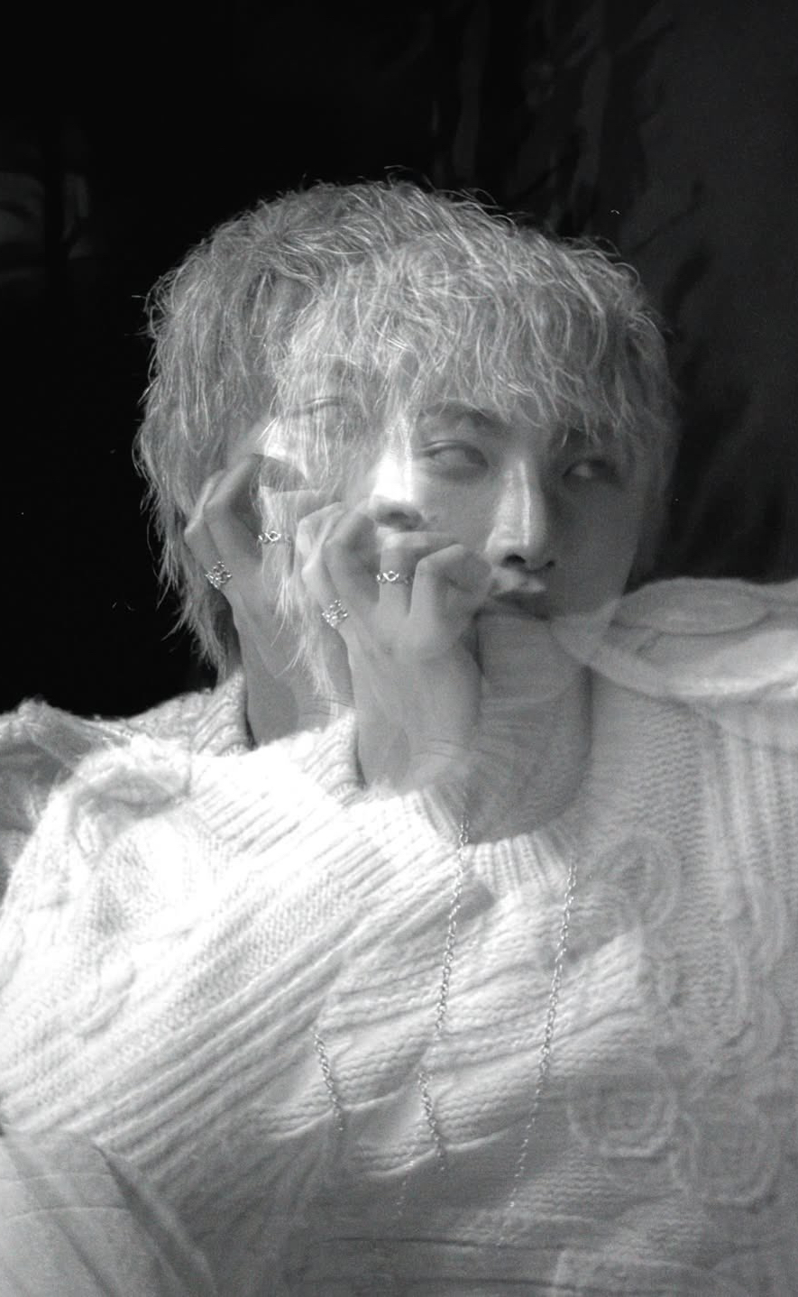 Behind-the-scenes cut of Seonghwa (ATEEZ)