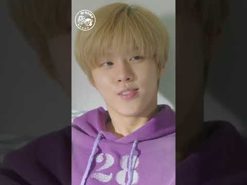 김우석의 최신 사진