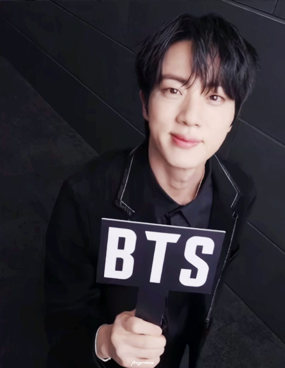 진 (방탄소년단) 최근 활동샷