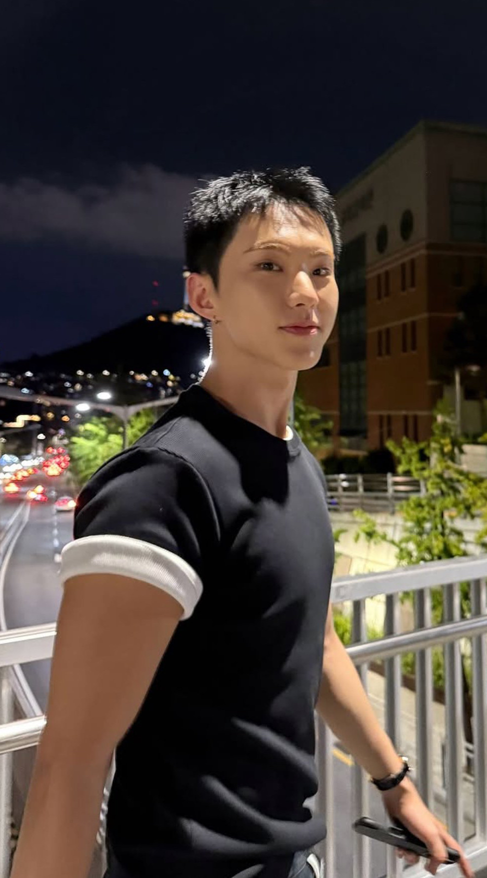 Today's most popular wallpaper in the Hoshi (SEVENTEEN) community