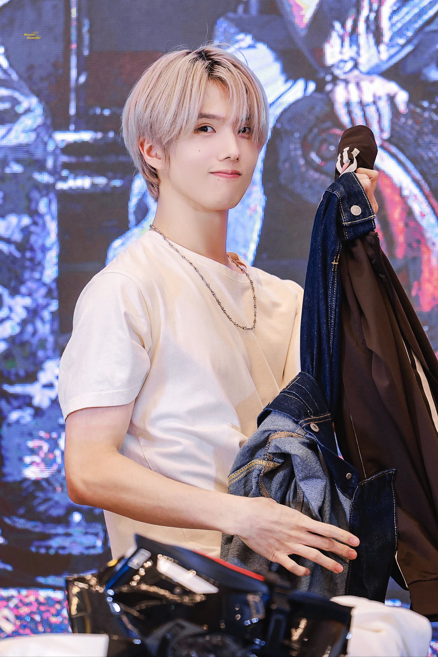 Recent activity shot of Jisung (NCT DREAM)