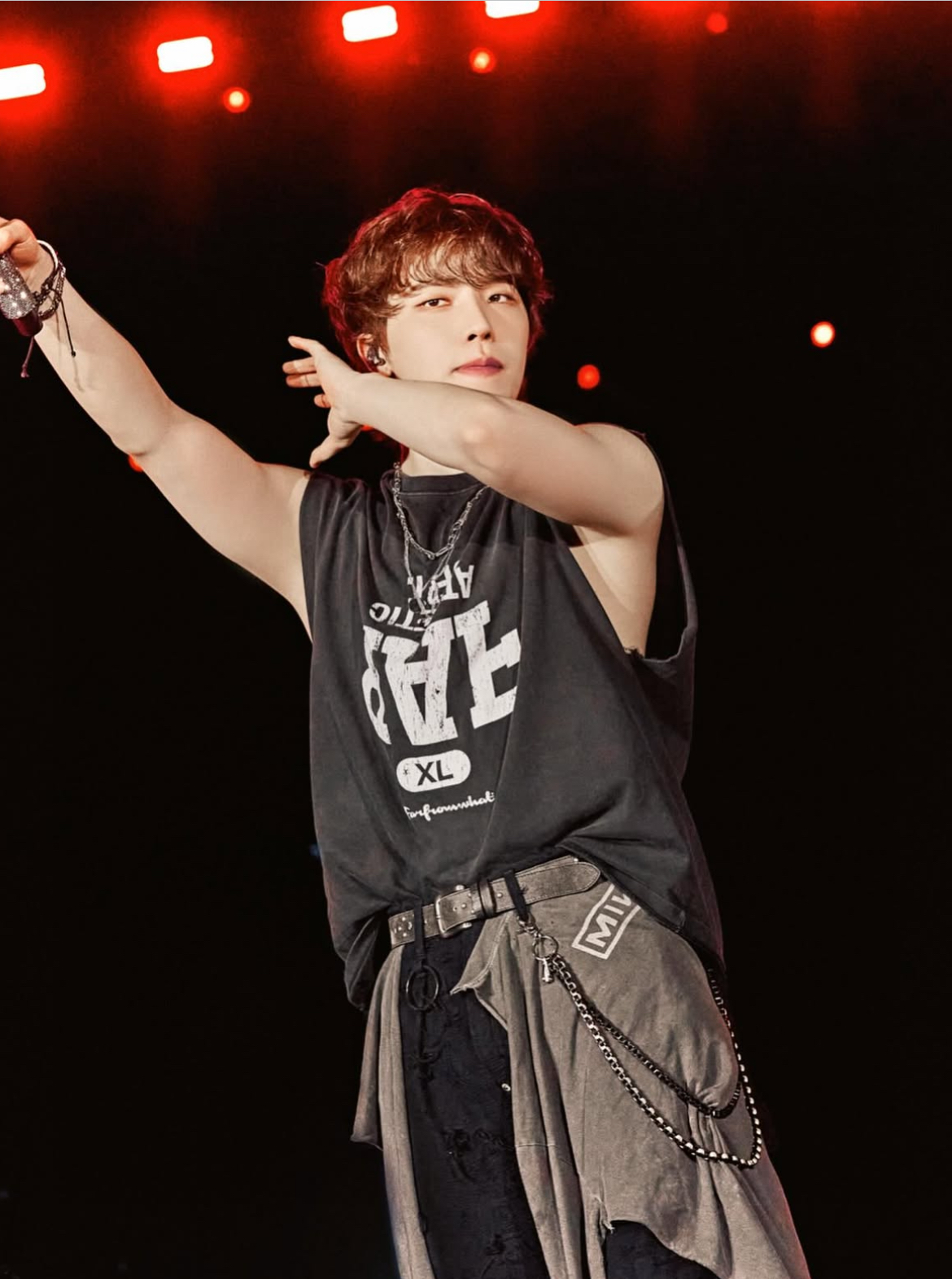 A moment captured by Dino (SEVENTEEN)'s fan