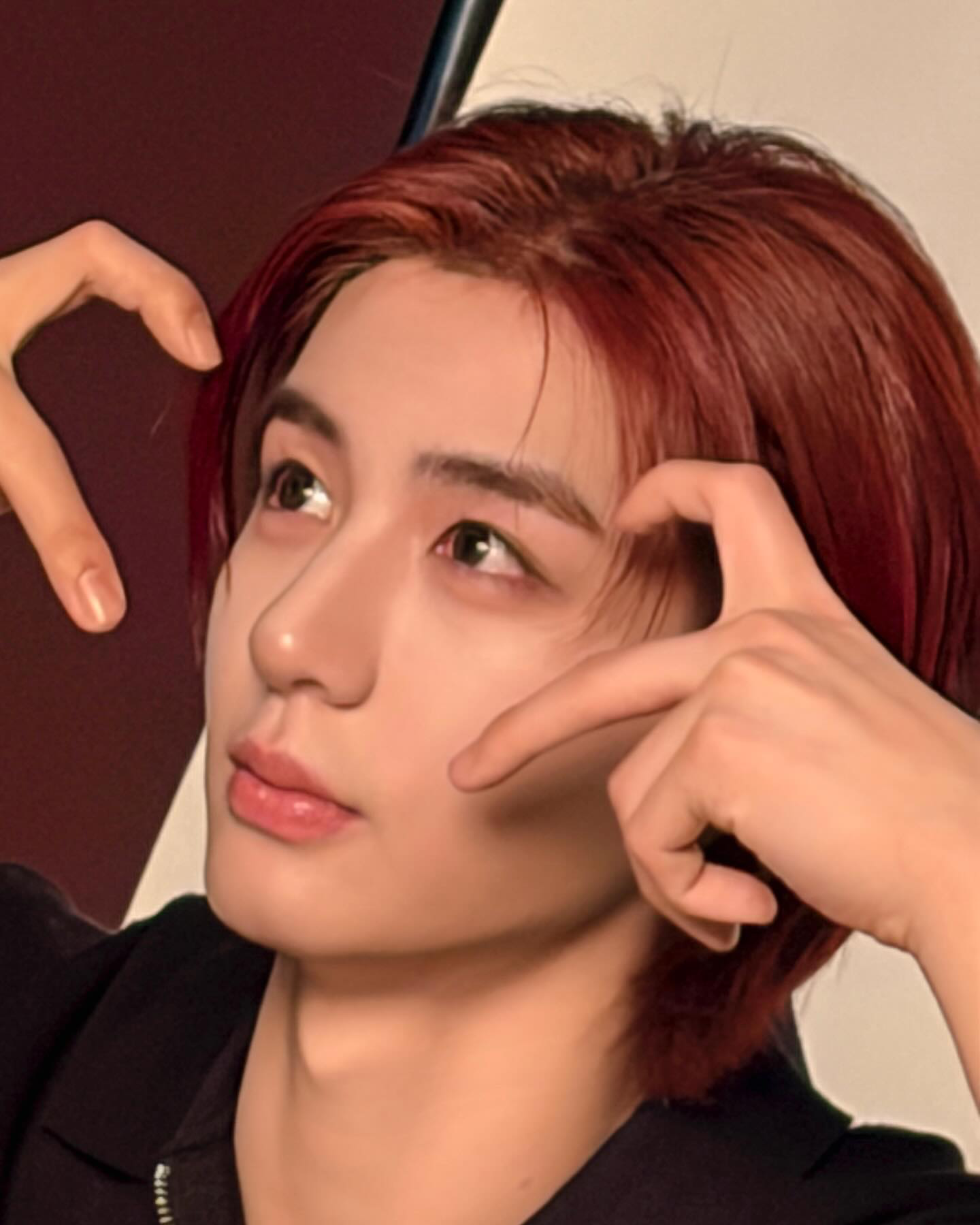 이한 (BOYNEXTDOOR)의 비하인드 컷