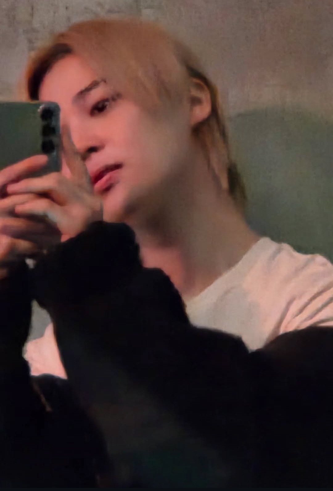 Latest photo of Jimin (BTS)