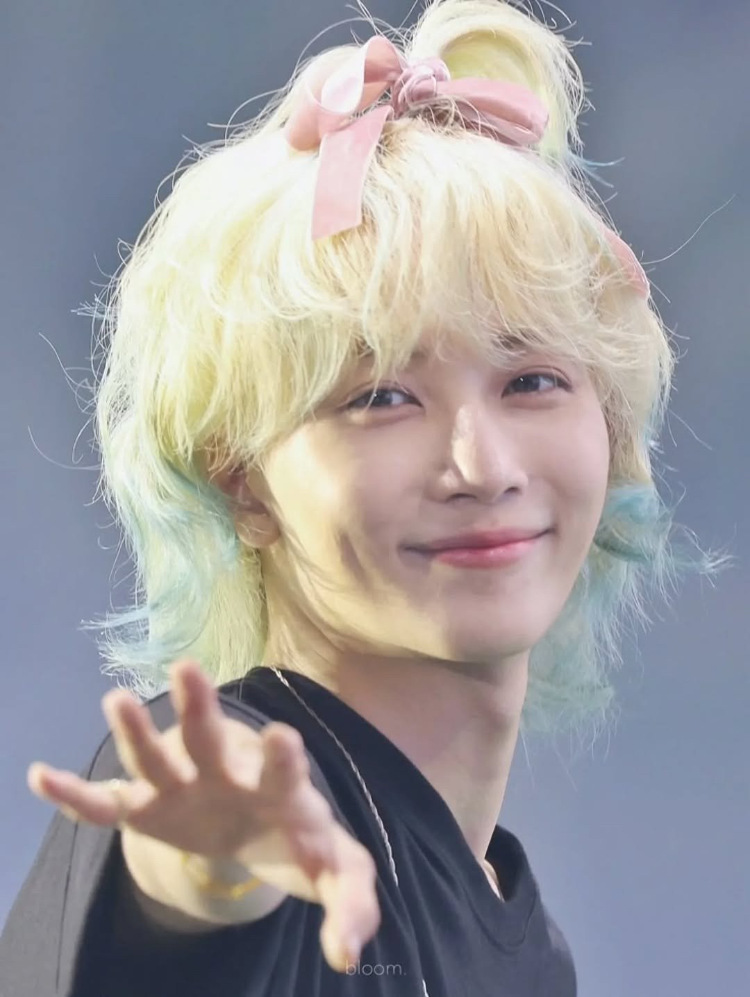 Potret di balik layar Jeonghan (SEVENTEEN)