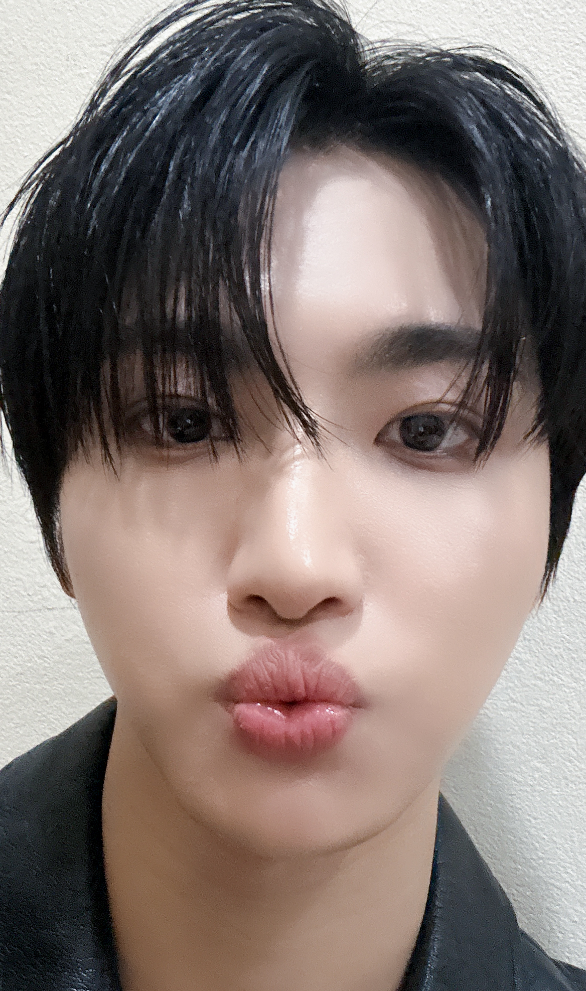 Recent activity shot of Seonghwa (ATEEZ)