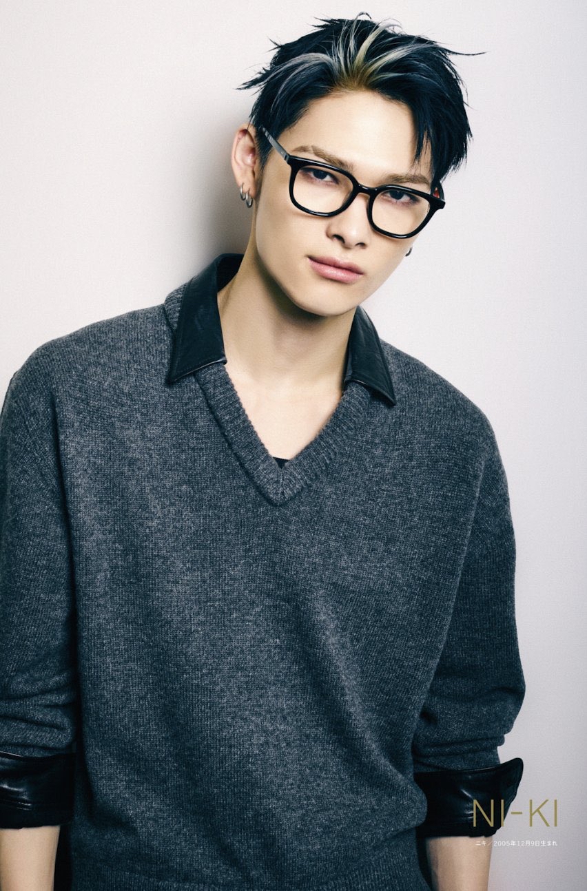 Behind-the-scenes cut of NI-KI (ENHYPEN)