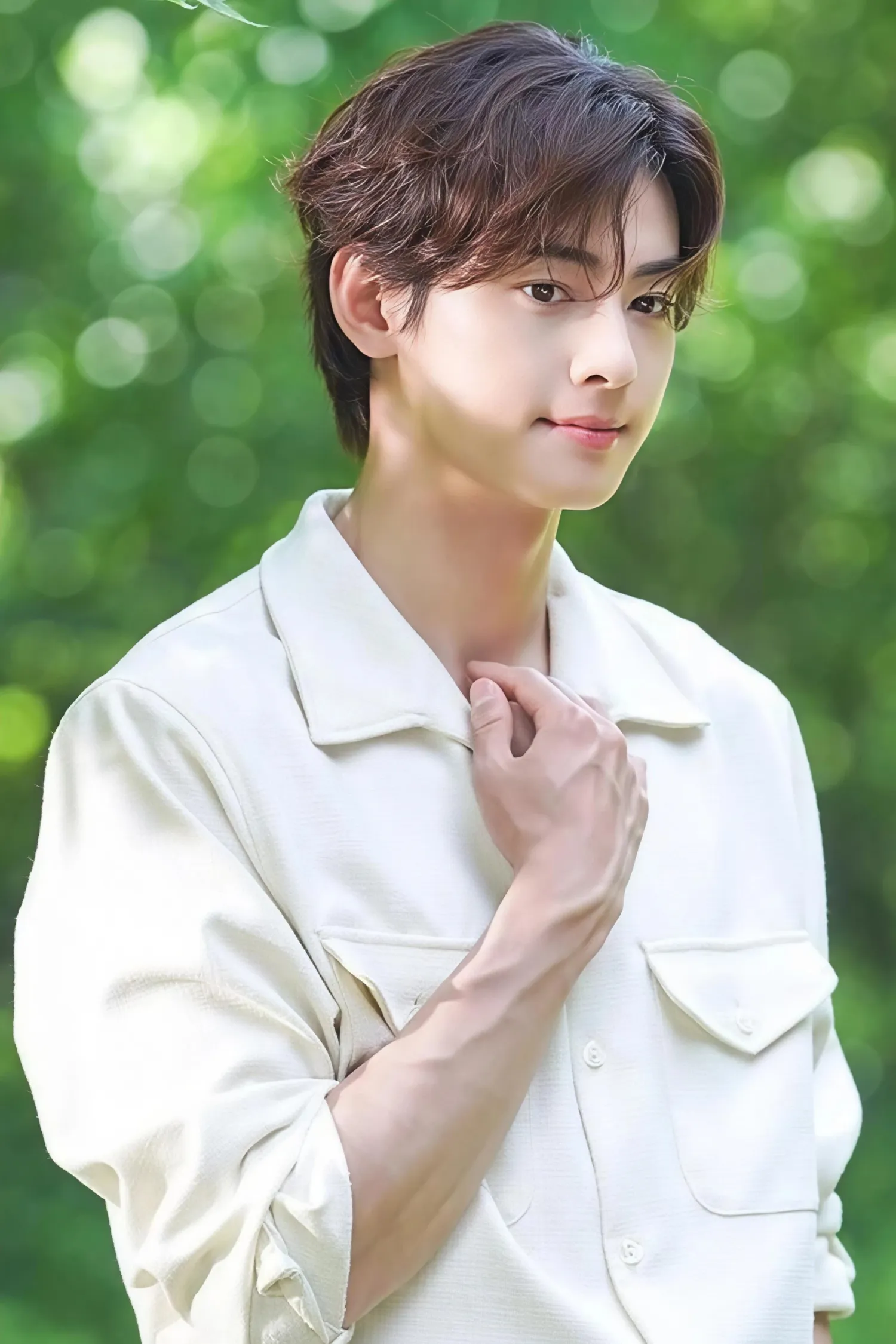 Recent activity shot of Eunwoo (ASTRO)