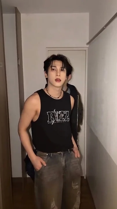 A heartfelt wallpaper shared by Hangyul (POLARIX)'s fans