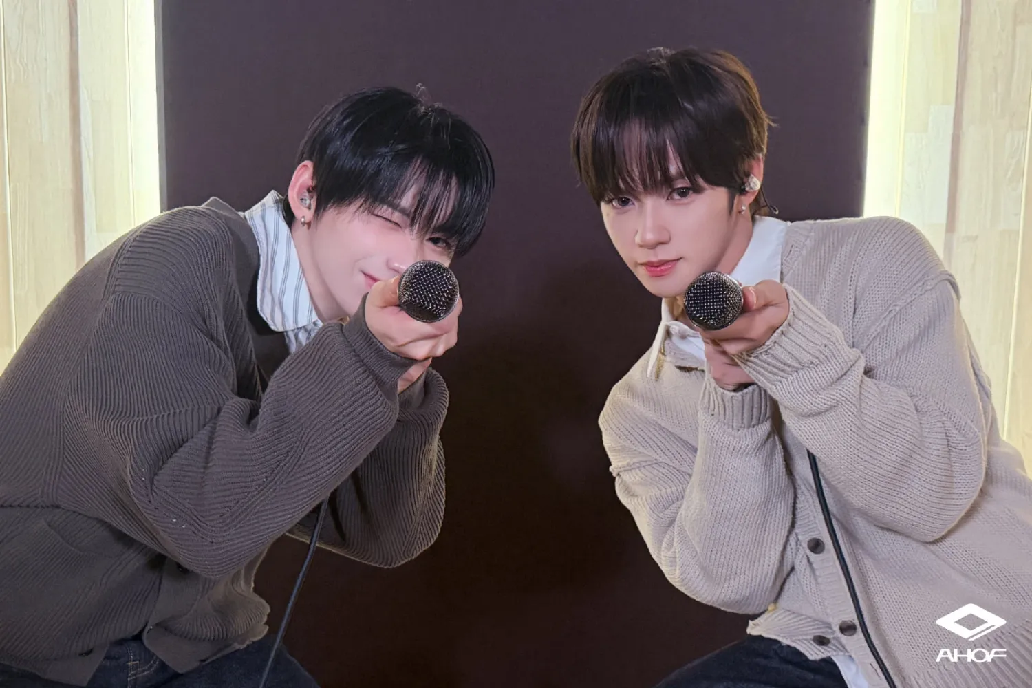 パク・ハン (AHOF)の舞台裏ショット