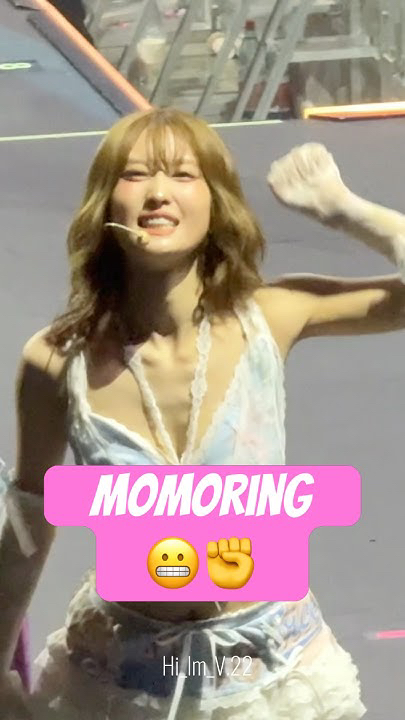 Foto aktivitas terbaru TWICE