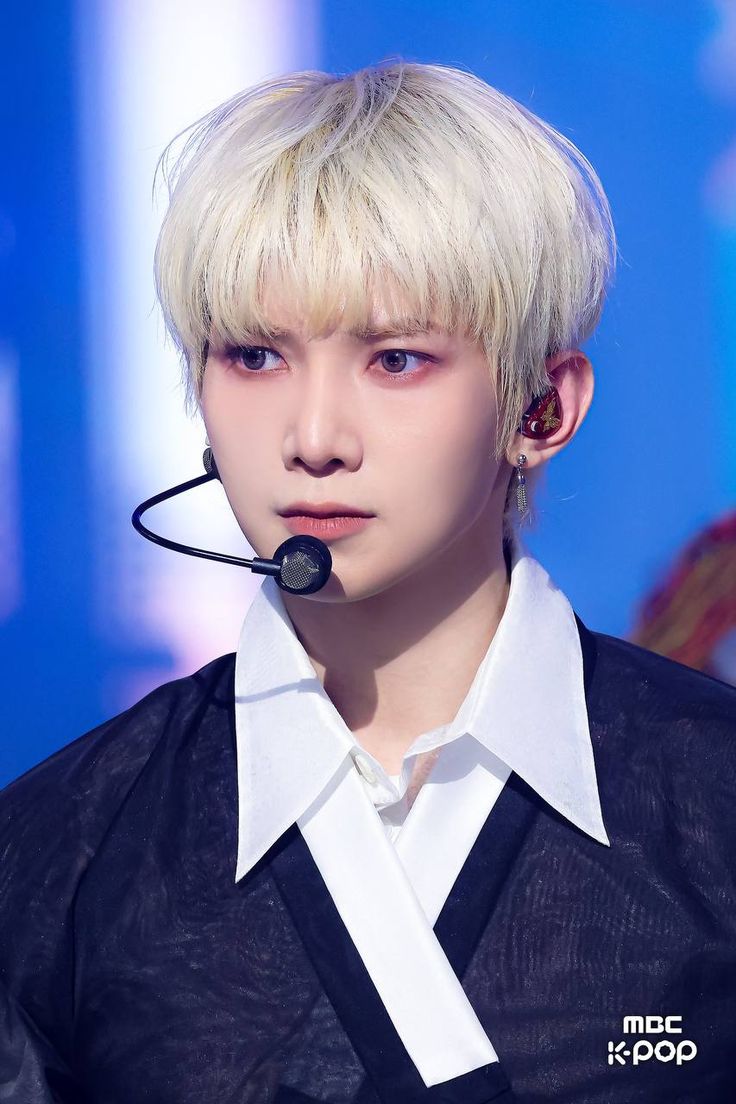 에이티즈의 최신 사진