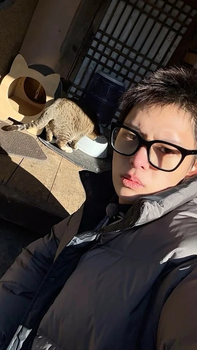 Fandom-recommended wallpaper image of CORTIS