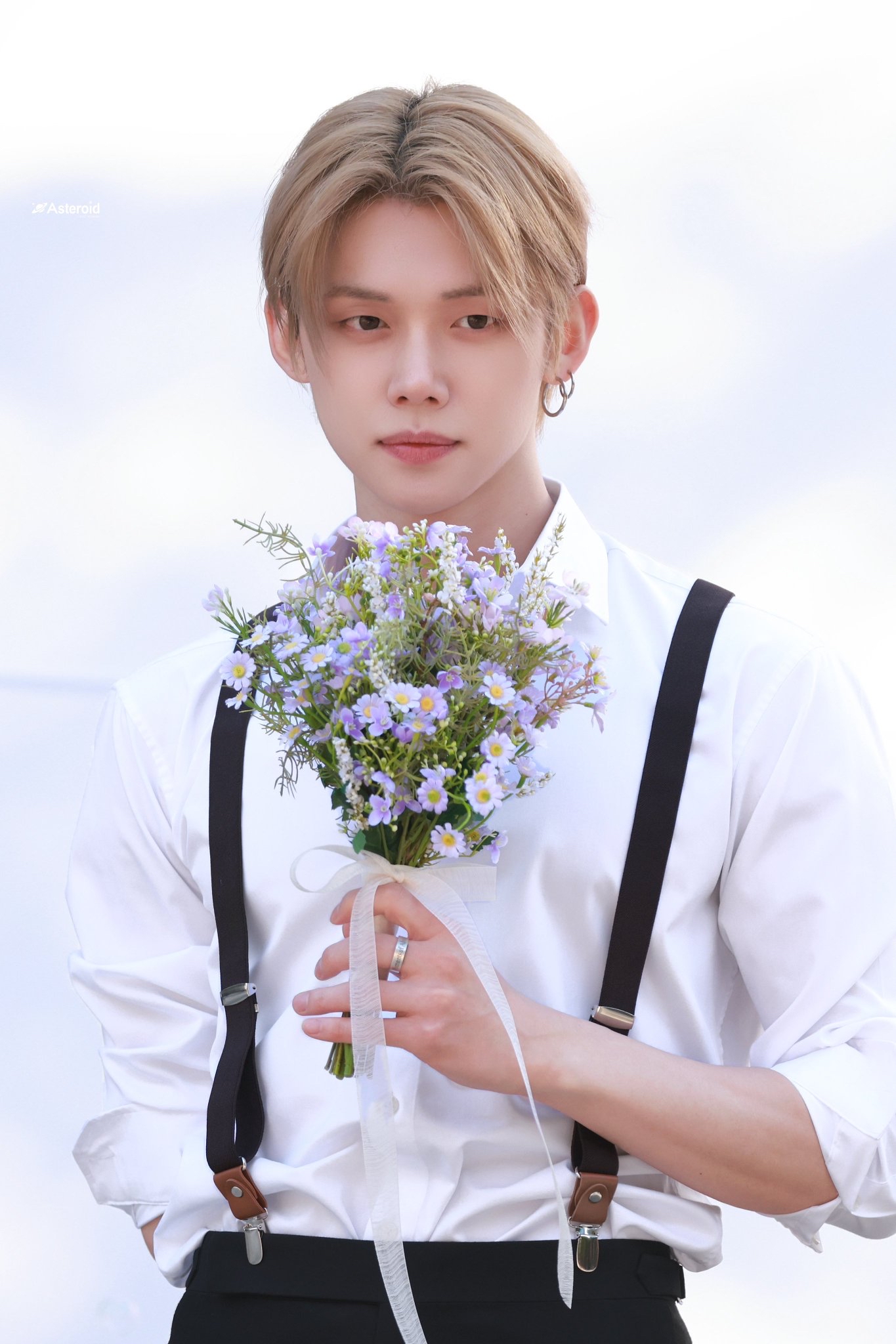 Foto aktivitas terbaru Yeonjun (TOMORROW X TOGETHER)