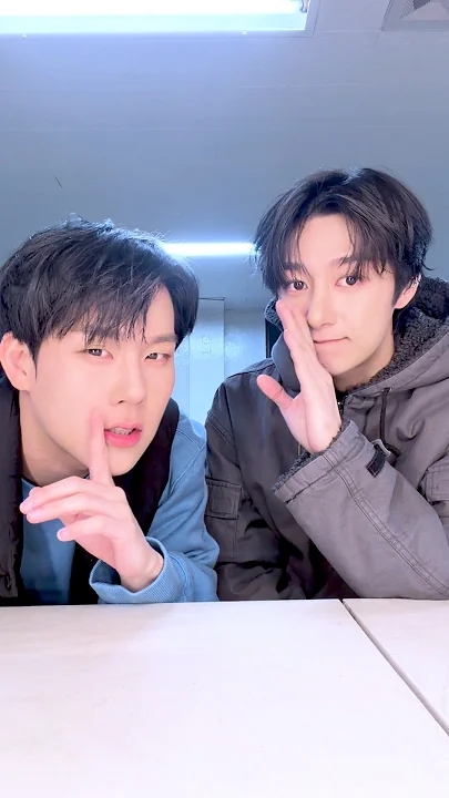 亨元 (MONSTA X)粉丝亲手制作的特别壁纸