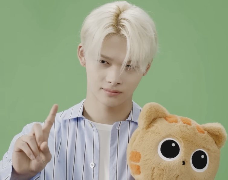 NI-KI (ENHYPEN)的最新照片