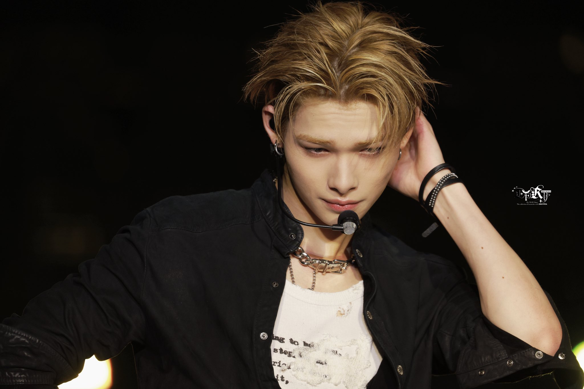 Momen yang diabadikan oleh penggemar NI-KI (ENHYPEN)