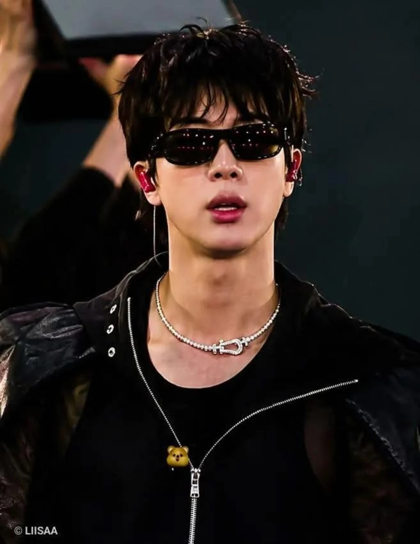 Foto aktivitas terbaru Jin (BTS)
