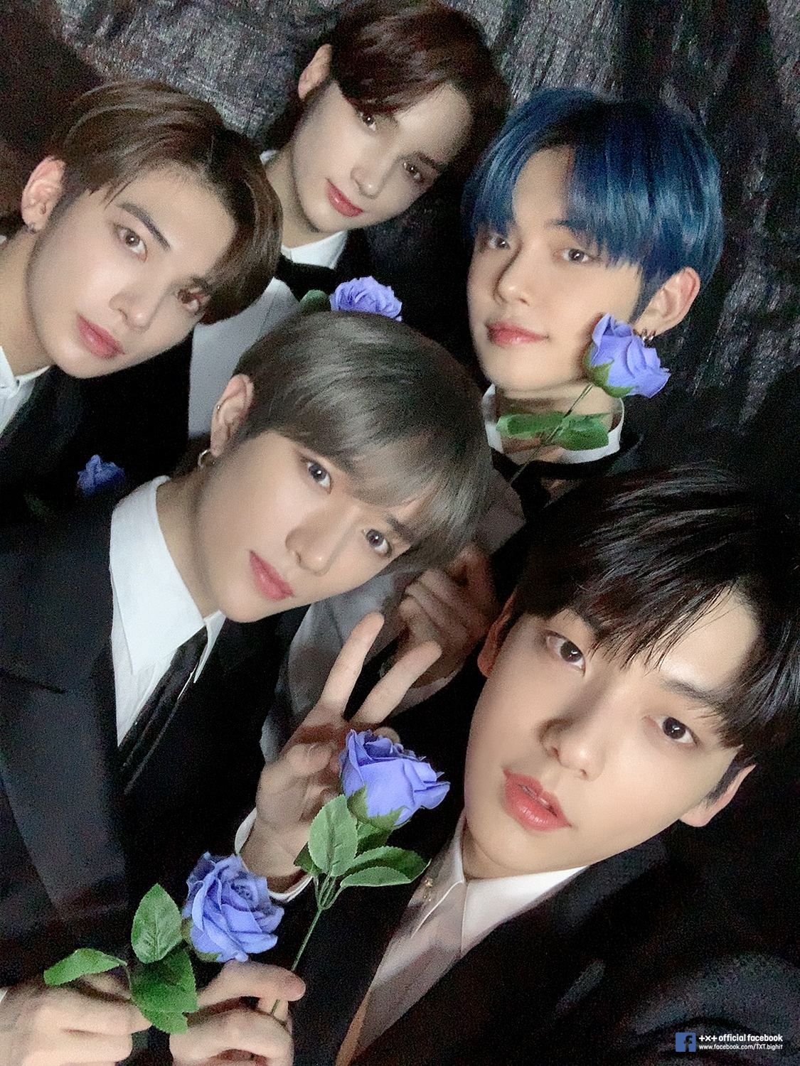 Trending idol content in the community