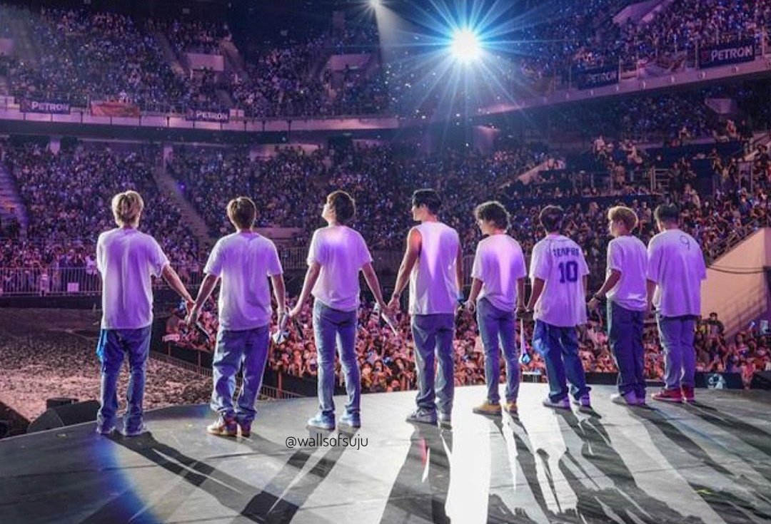 A moment captured by Super Junior's fan