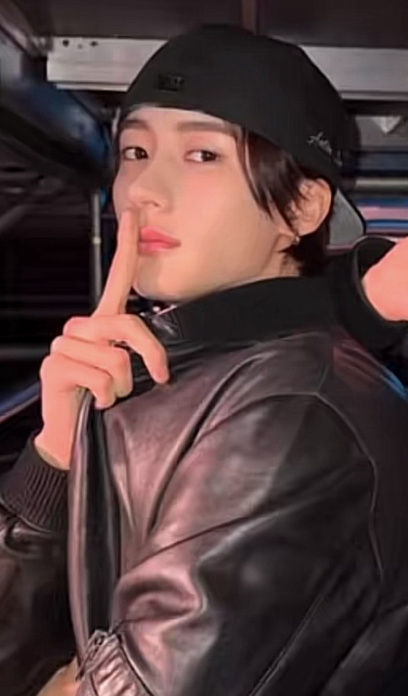 Behind-the-scenes cut of Anton (RIIZE)